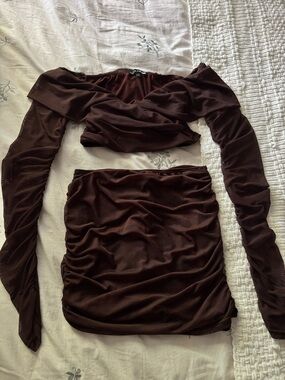 Two piece set